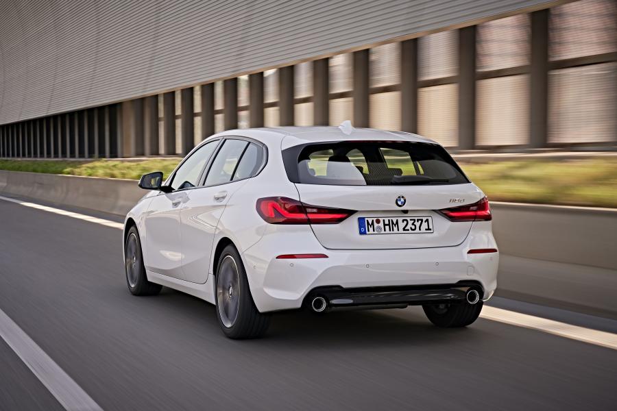  BMW 118d Sportline (F40) 2019 года  (WW) (фото 8 из 89)